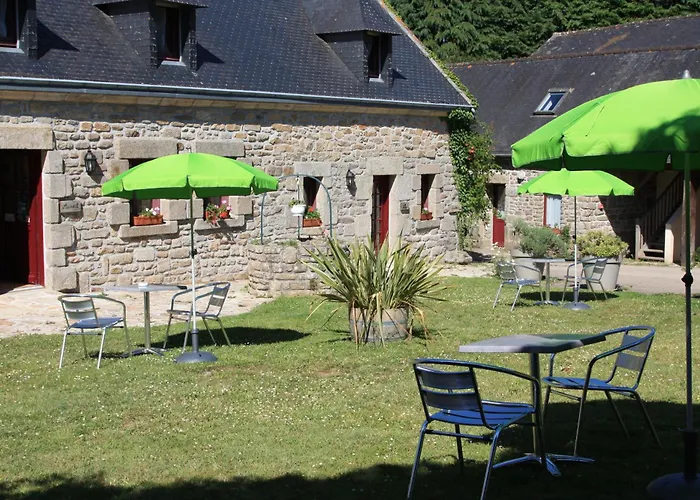 Domaine De Lesvaniel