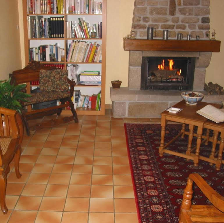 Domaine De Lesvaniel Holiday home